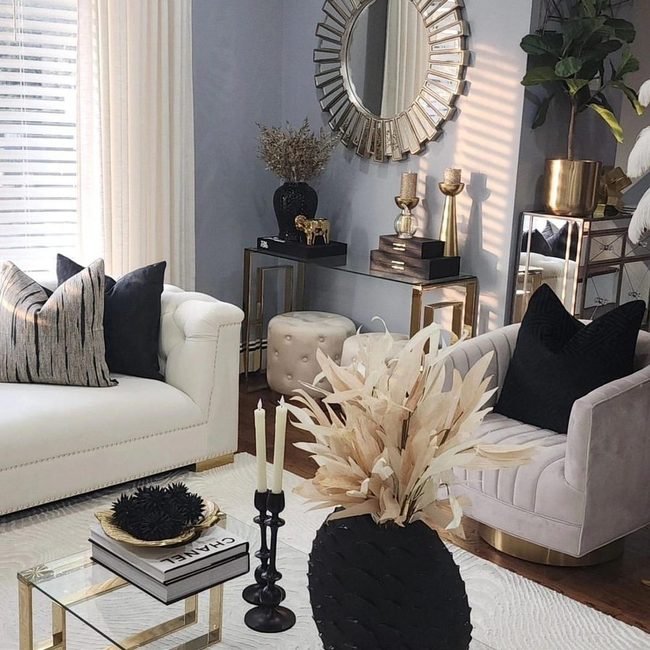 Black And Gold Contemporary Lounge