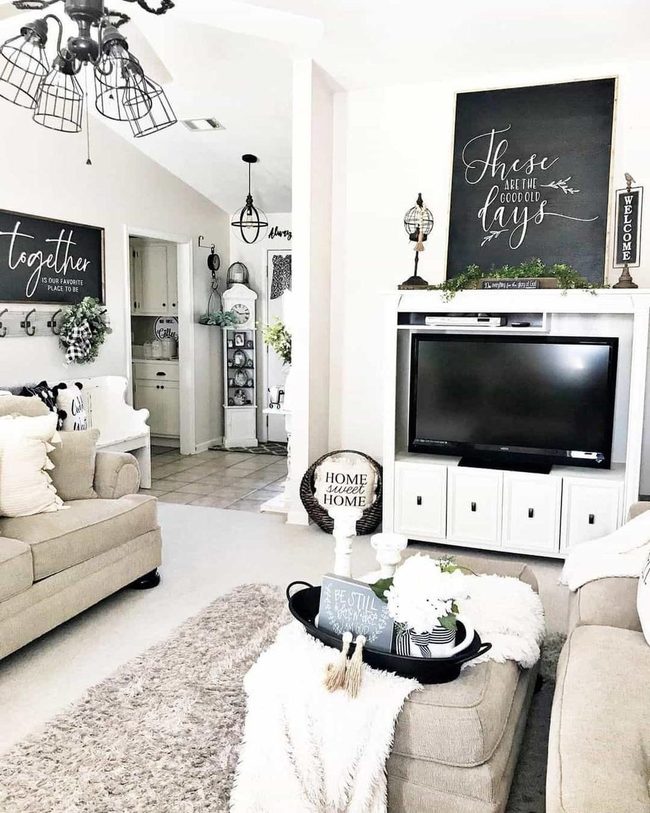 Black And White Tv Wall Statement