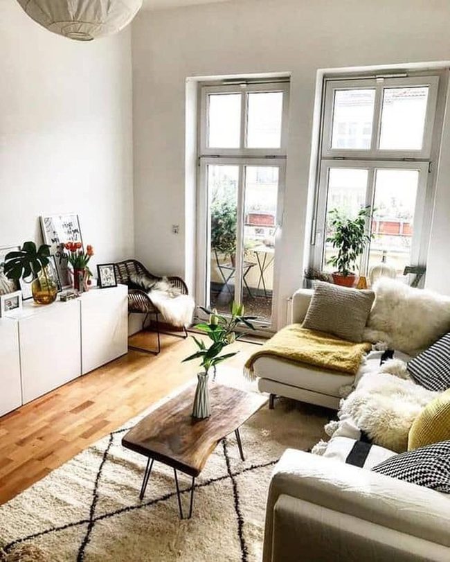 Sunlit White Sectional With Yellow Accents