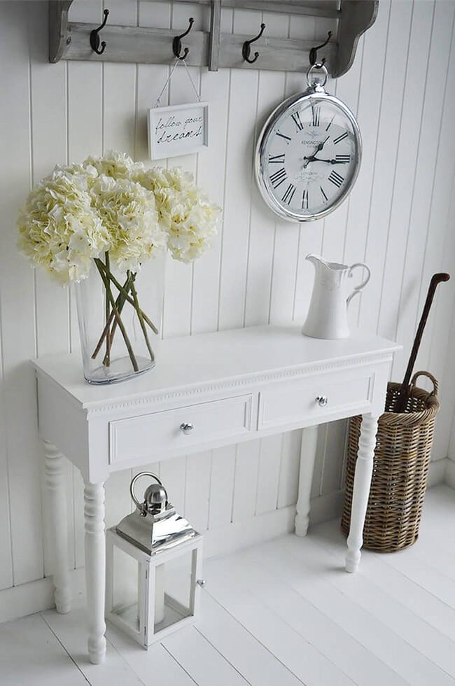 White Console, Black Or Silver Handles