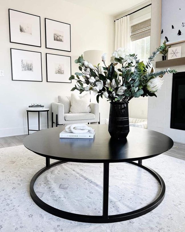 Black And White Modern Contrast