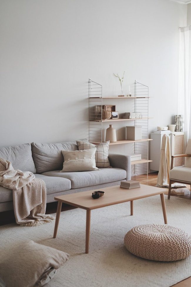 Sleek Grain Furniture Lines