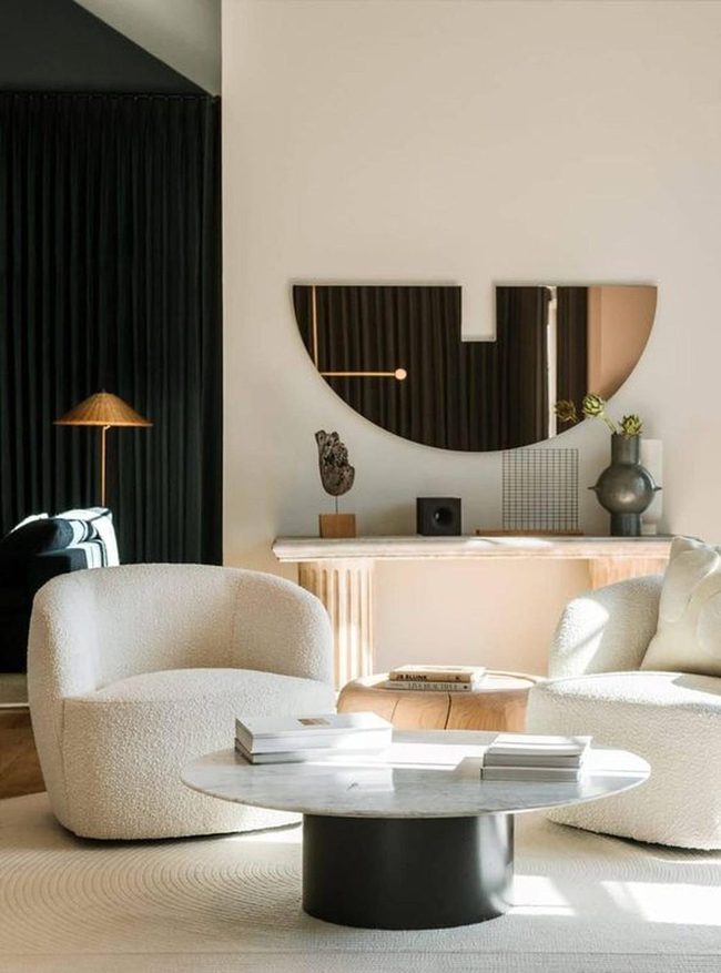 Half-Moon Mirror Steals The Scene