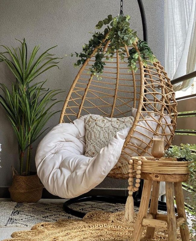 Soft Cushioned Chair Neutral Tones