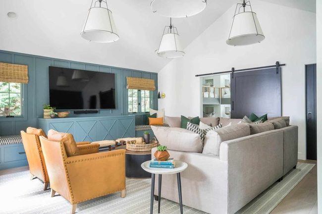 Teal Walls Swallow Storage Seamlessly