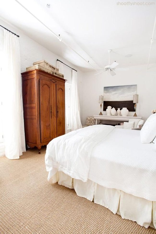 Wooden Bedroom Anchor With White Simplicity