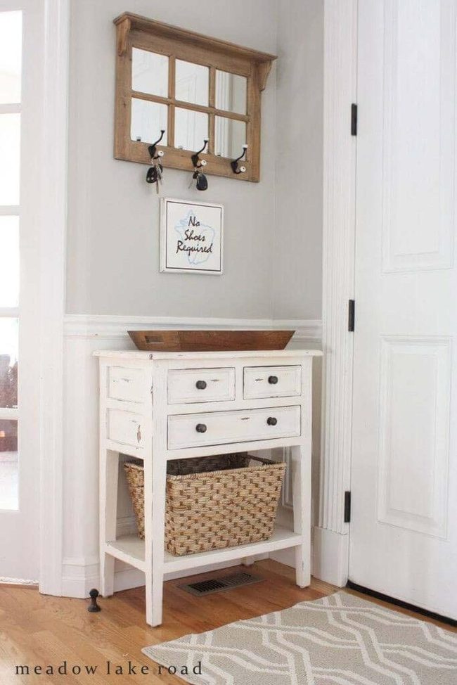 Wooden Entry Table With Woven Warmth