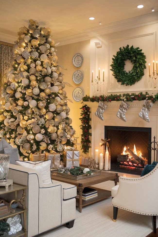 Emerald Garland Staircase