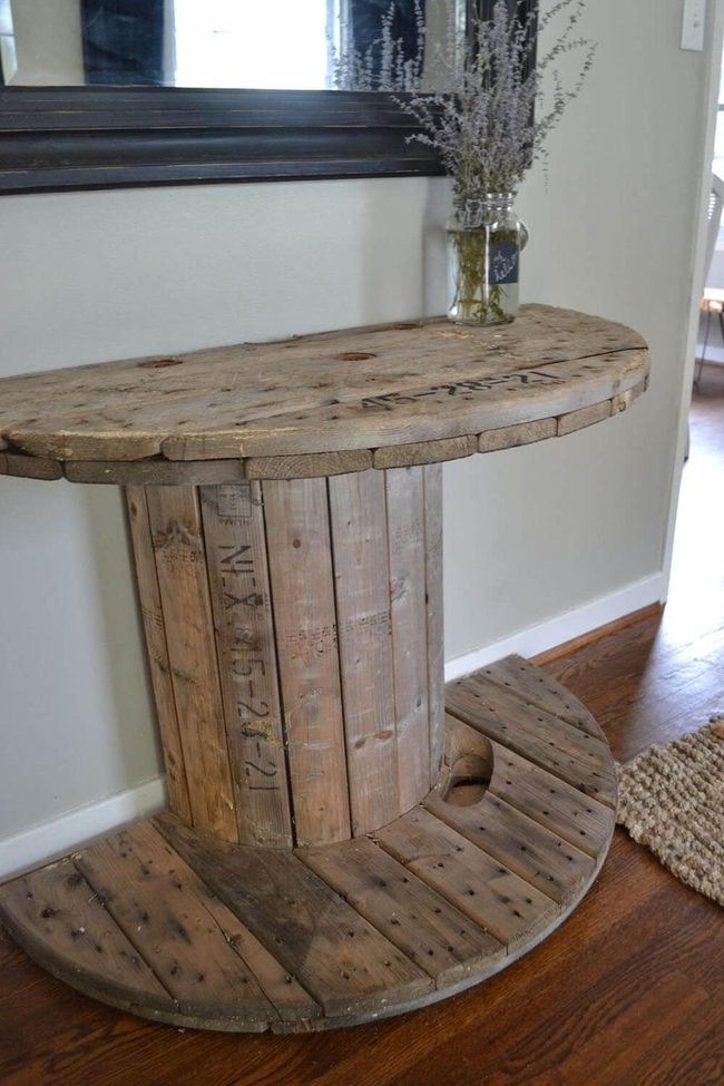 Semicircle Table With Warm Wood Panels