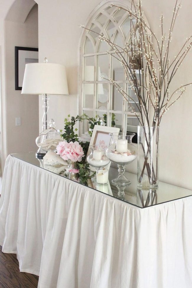 Sleek Glass Storage For Entryways