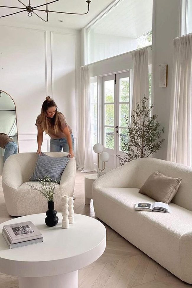 Cream Curves And Pale Panels