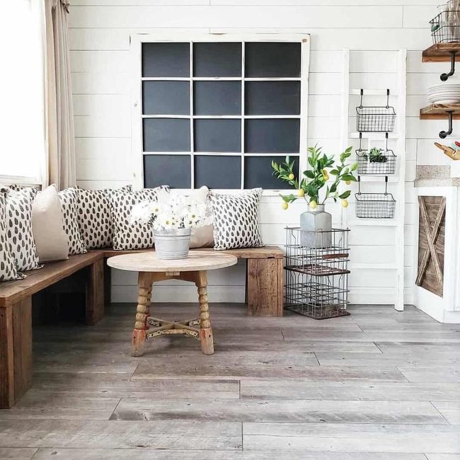 Brown Wood Bench With Lemon Branches