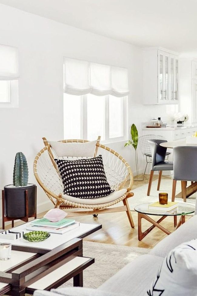 White Walls, Wooden Warmth, Living Green