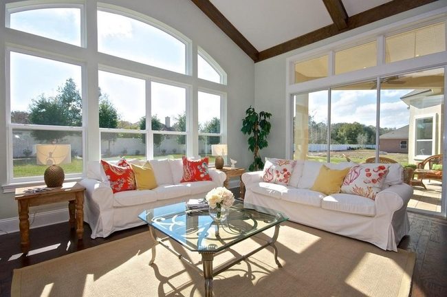 Red And Yellow Accents Meet Green Views