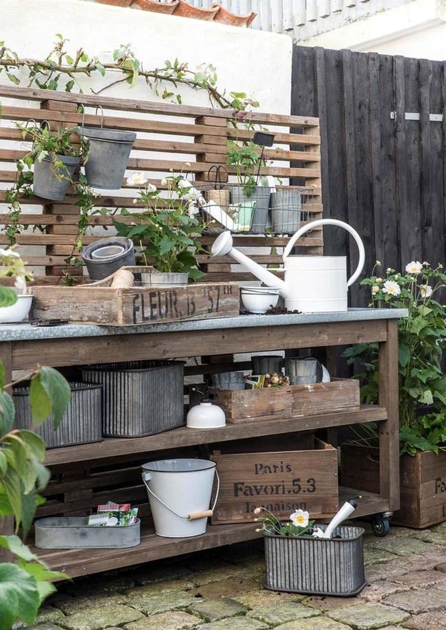 Granite Top Garden Workspace