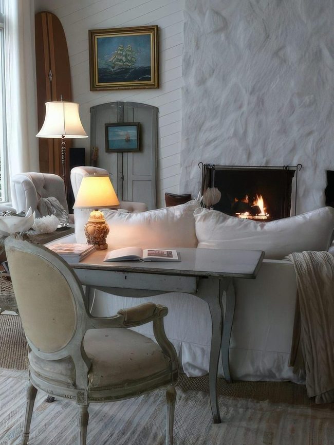 Coastal Neutrals Meet Surfboard Soul