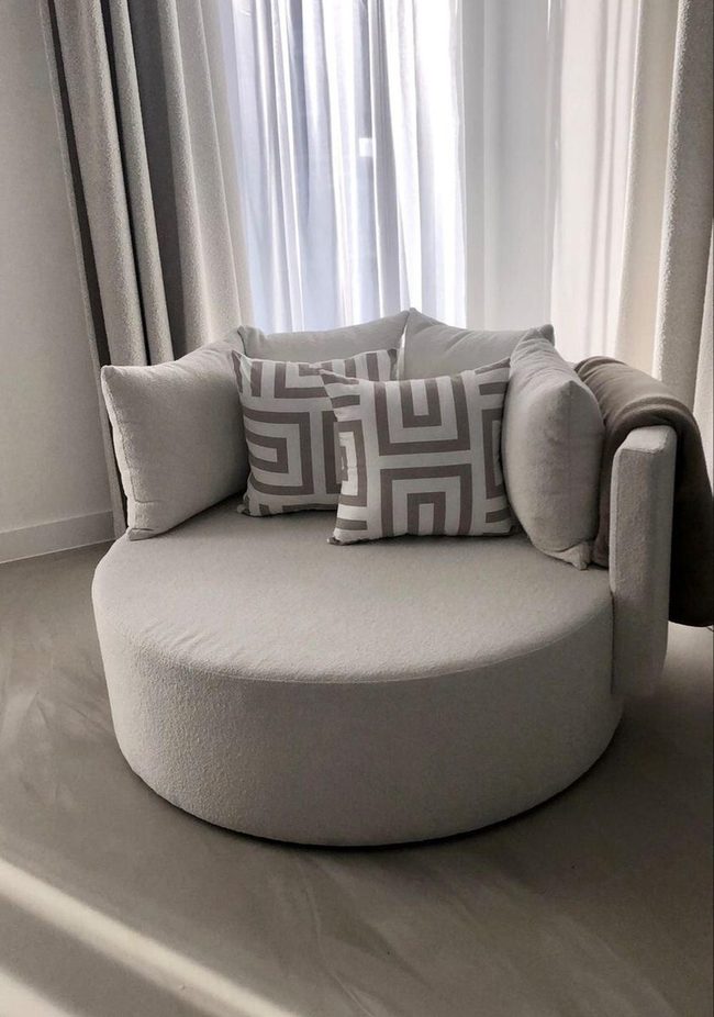 Sunlit Neutrals, Soft Simplicity