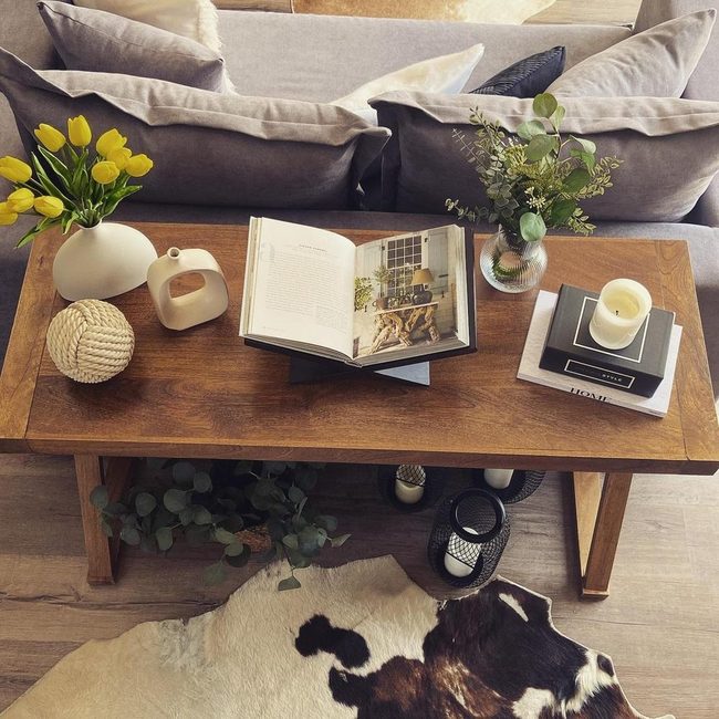 Neutral Tones Meet Modern Comfort