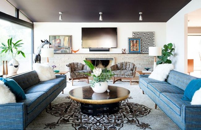 Dual Teal Sofas, Maximum Impact