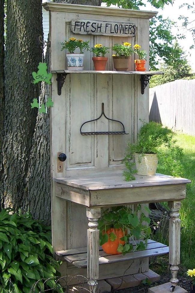 Weathered Wood Garden Potting Station