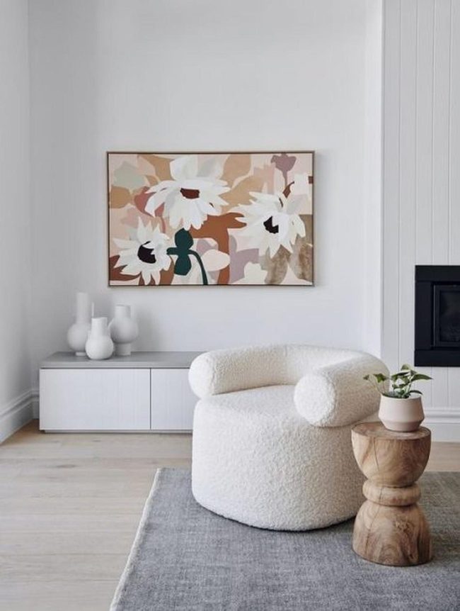 Beige Florals Frame Peaceful Simplicity