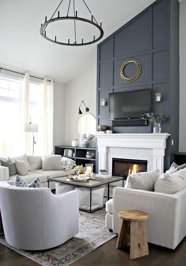 Mirrors, Plants, And Warm Wood Tones
