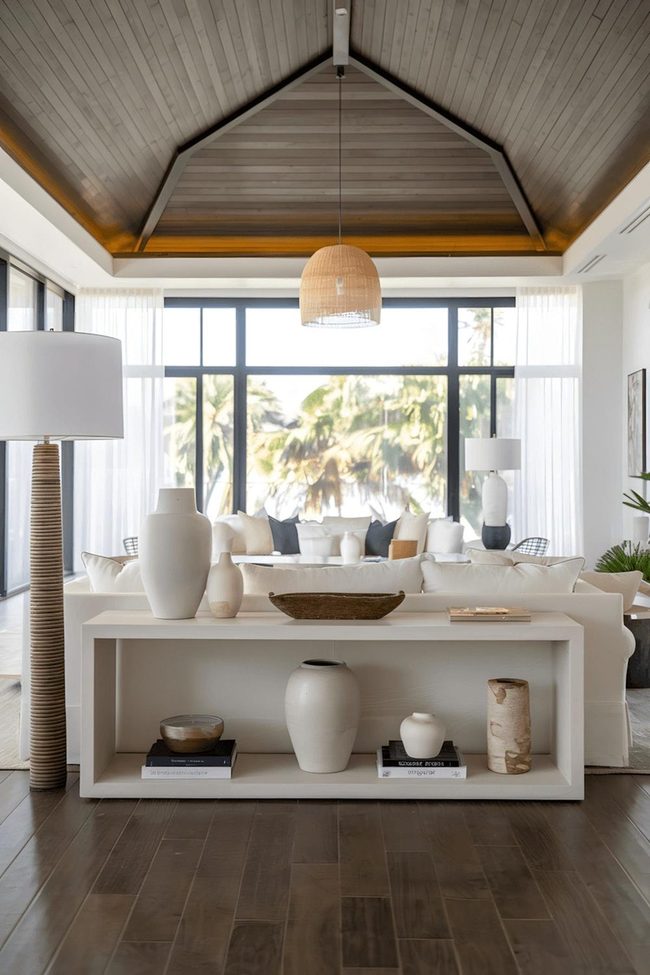 White Console Table With Palm Views