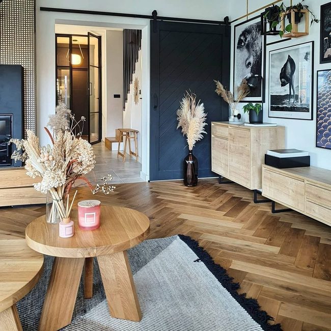 Black And White Geometric Rug Statement