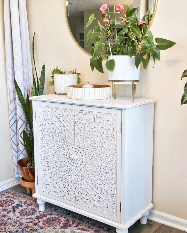 Emerald Green Meets Bold Art