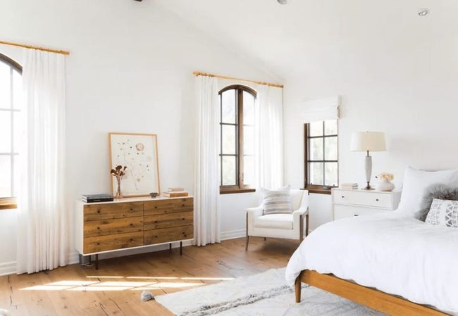 Layered Window Treatments For Depth