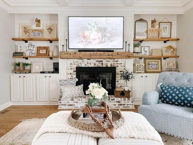 Blue And White Seating Statement