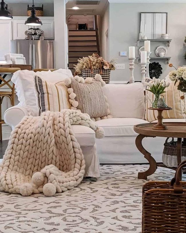 Beige Plush With Knit Layers