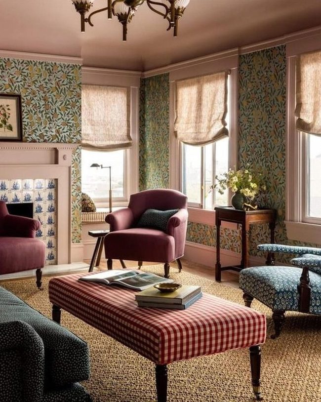 Red Checkered Ottoman Green Leaf Walls