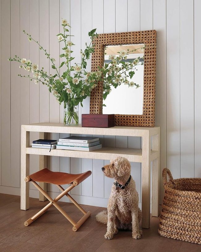 Coastal Two-Tier Display Stand