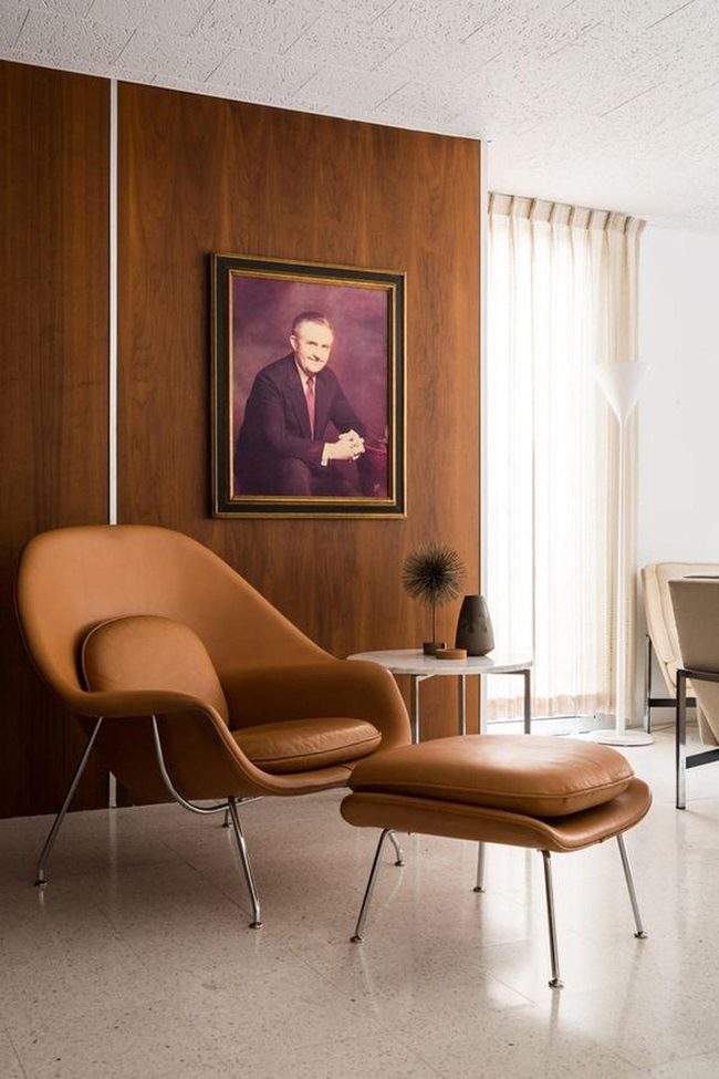 Warm Wood Paneling And Leather Comfort