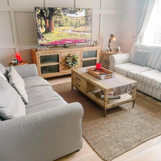 Bright Wood Console With Gray Sofas