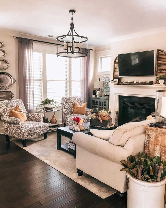 Patterned Chairs Pop Against Neutrals