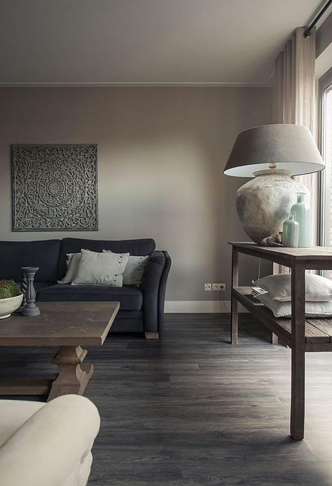 Light Neutrals, Dark Sofa Statement