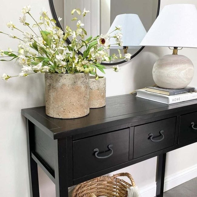 Black Console Table With Marble Lamp