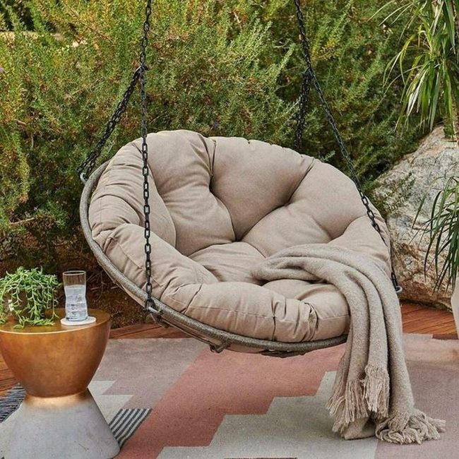 Suspended Beige Retreat With Stones