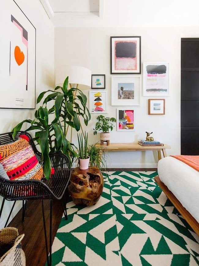 Green Geometric Rugs Define Modern Bedroom