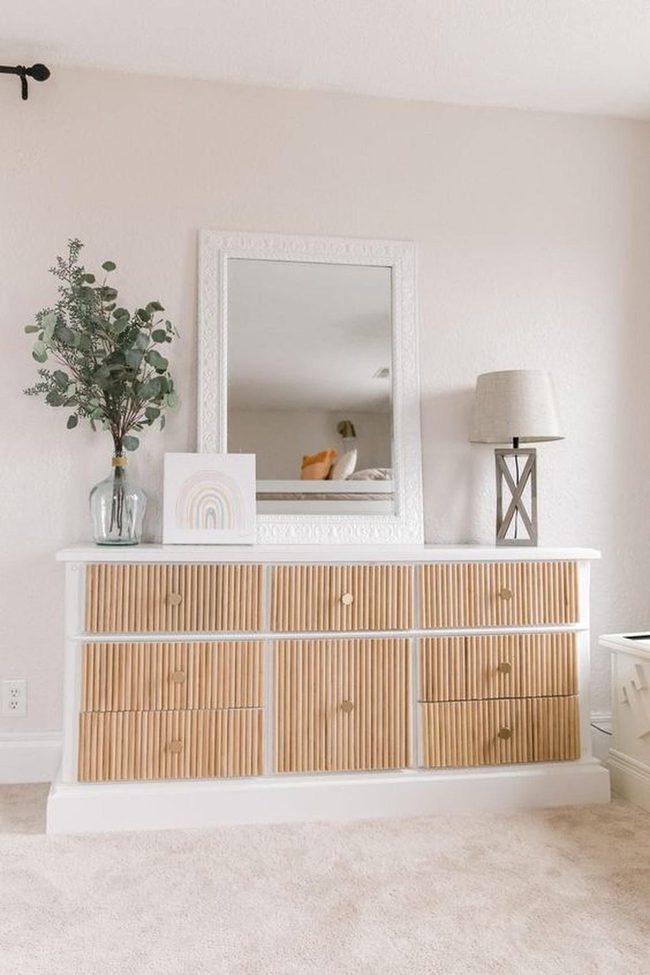 Pale Walls, Natural Wood, Gentle Light