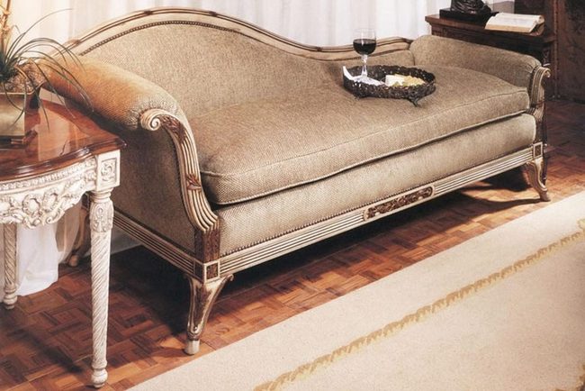 High Headrest Statement Sofa