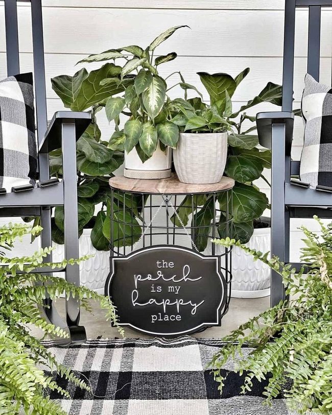 White Planters, Black Metal Frame