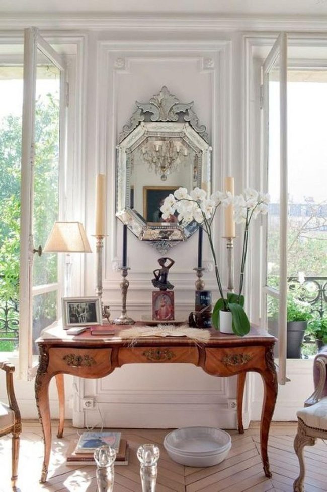 Carved Wood Table Steals Spotlight