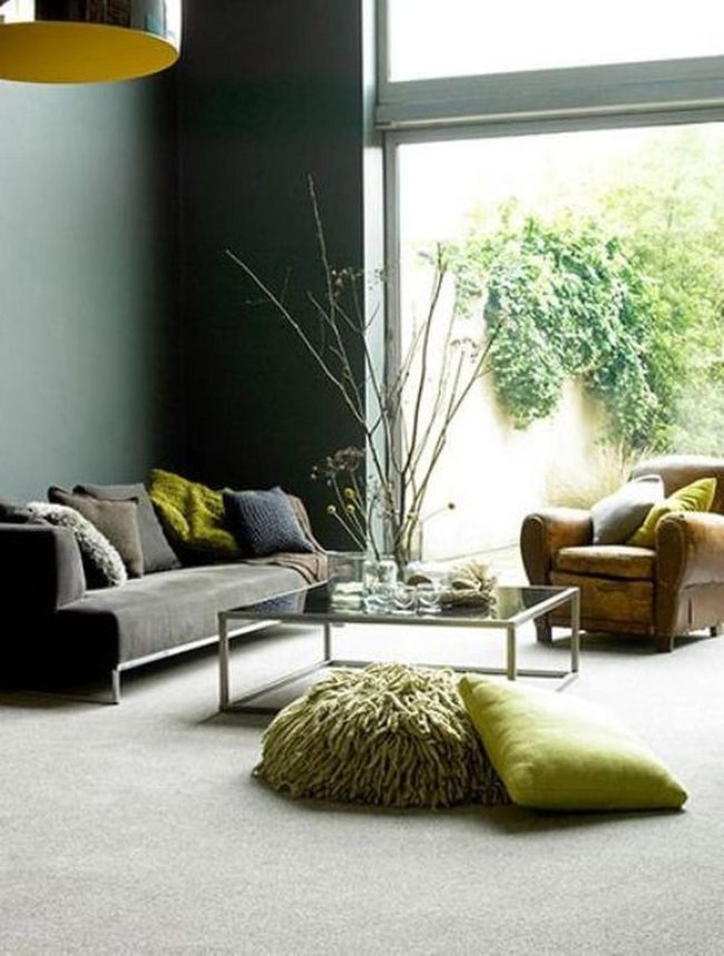 Deep Green Walls With Natural Light