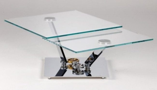 Transparent Glass And Chrome Clarity