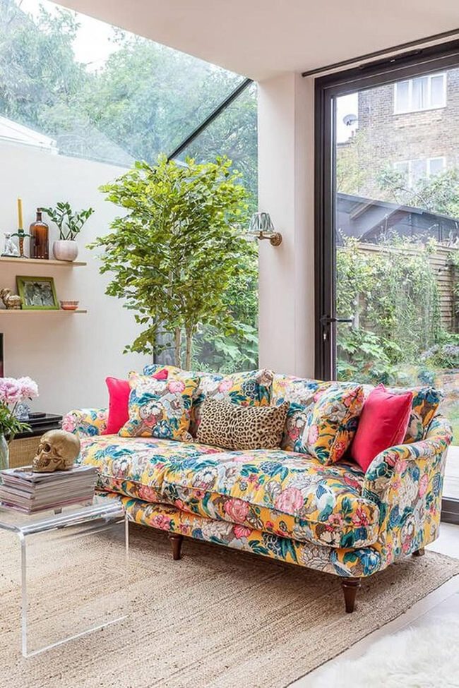 Floral Sofa Brightens Modern Living