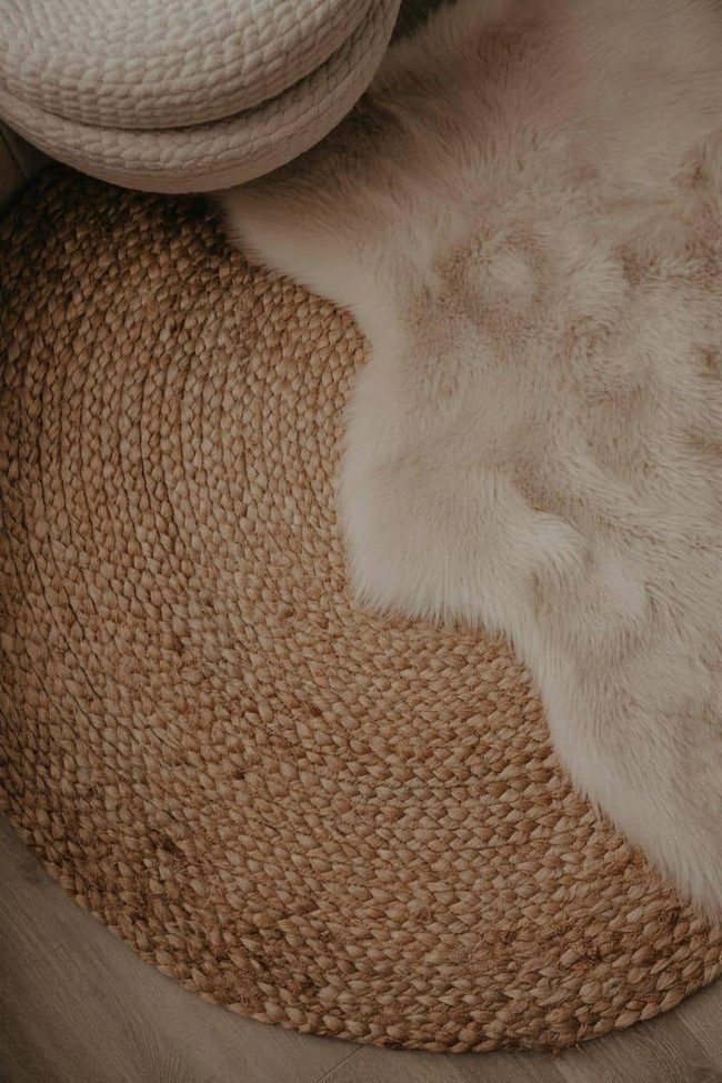 Wool Over Jute Layers