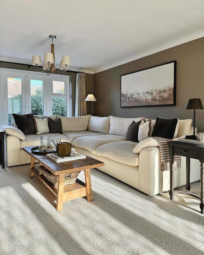 Patterned Rug Anchors Timeless Modern Blend